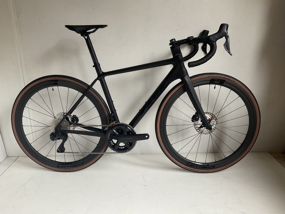 Race Bike Pro Winner Evo+ Carbon Shimano Ultegra 2x12 Disc